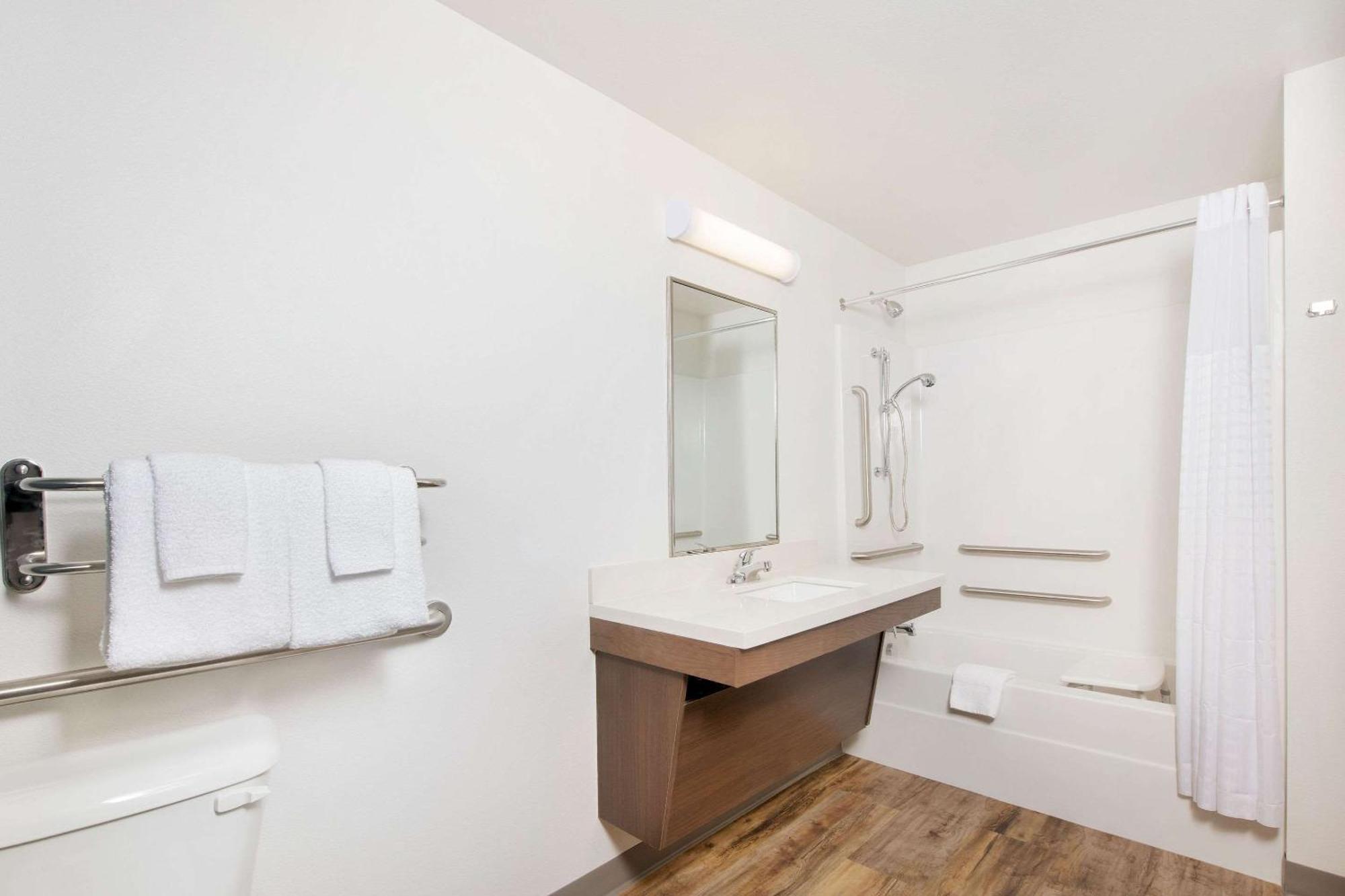 Woodspring Suites Savannah Pooler Exteriör bild